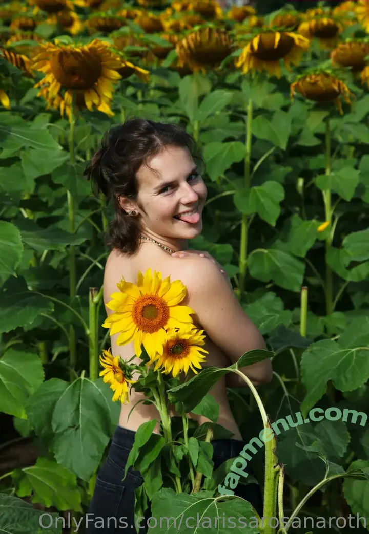 clarissarosanaroth nude photo #0032 (clarissarosanaroth)