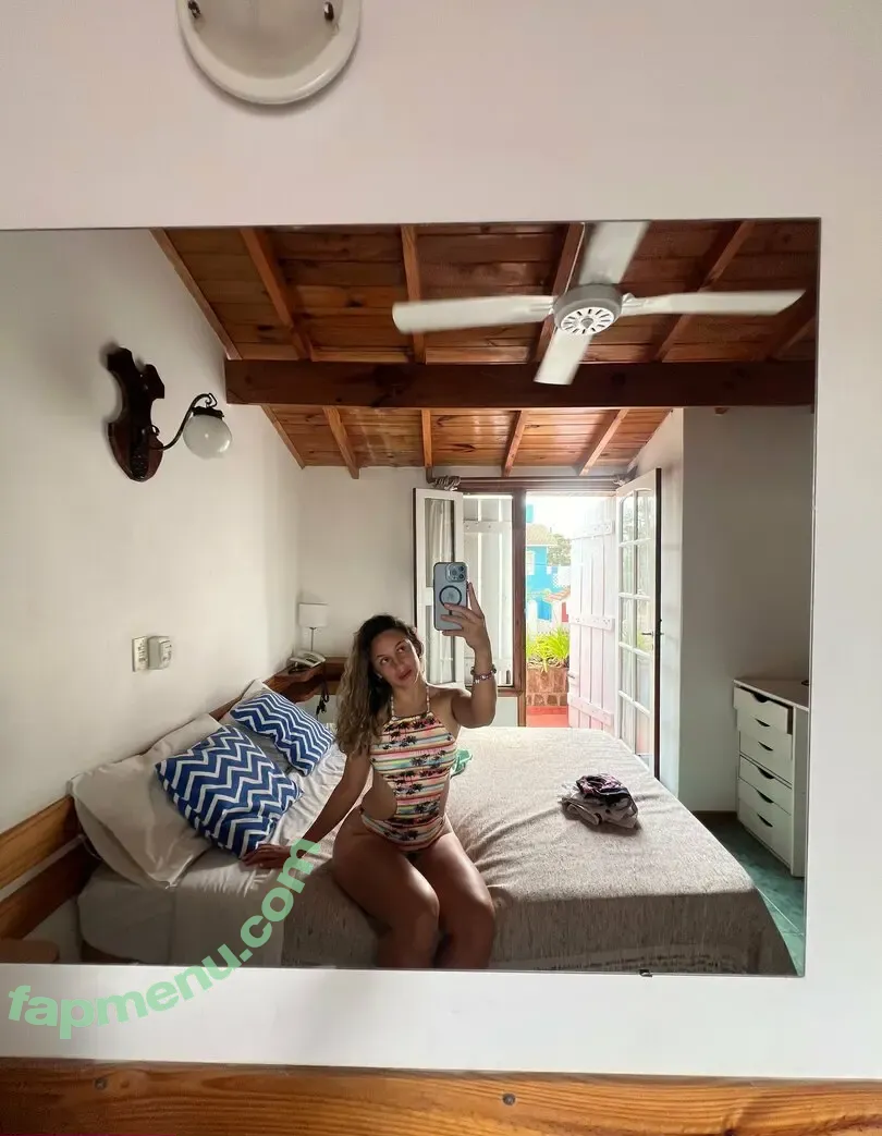 clarizzhotbaby nude photo #0029 (clarizzhotbaby)