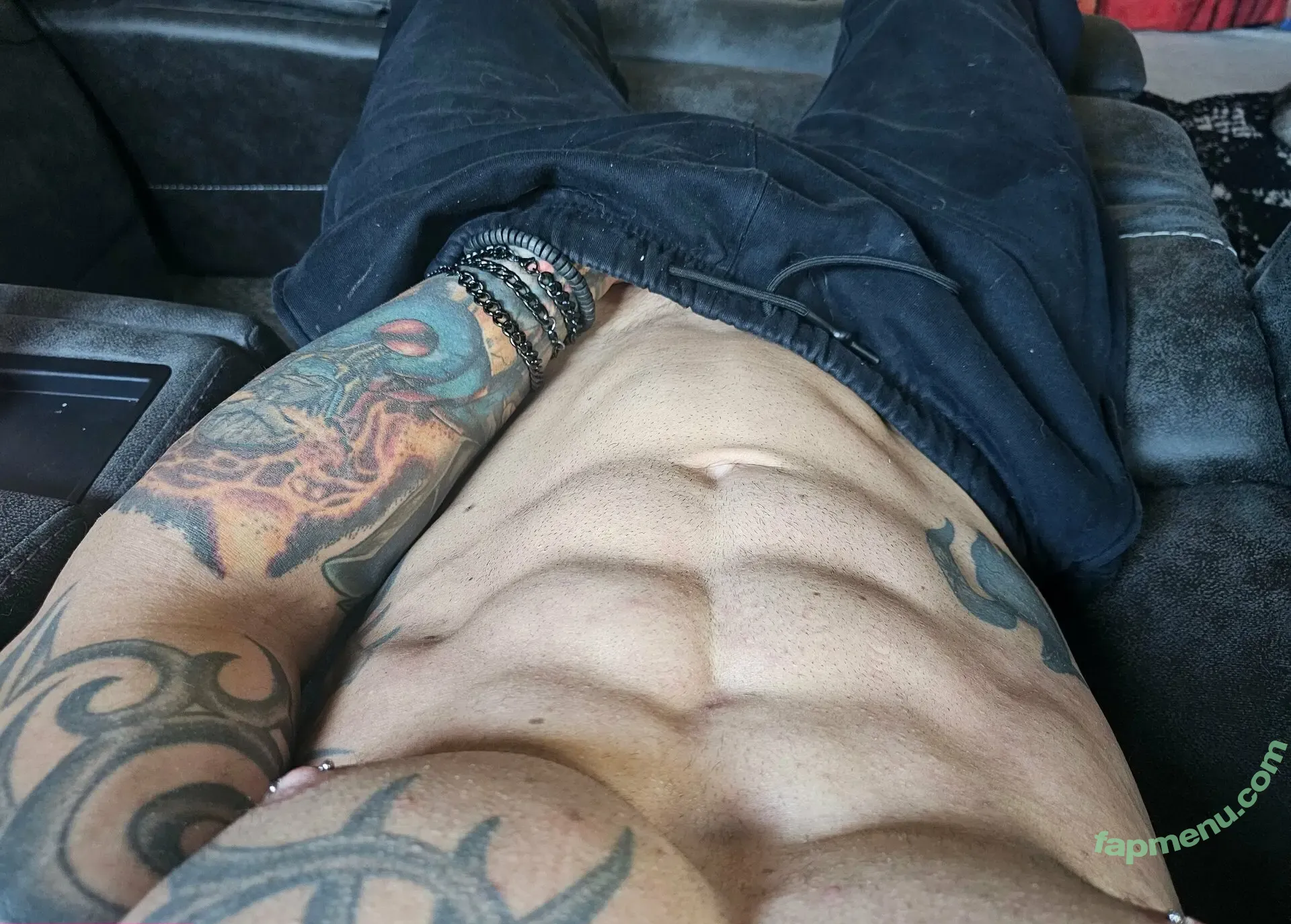 clarksteele2 nude photo #0012 (clarksteele2)