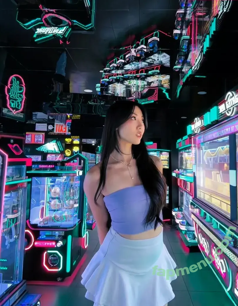 Classic_Christinee nude photo #0289 (classic__christine / meanychristiney)