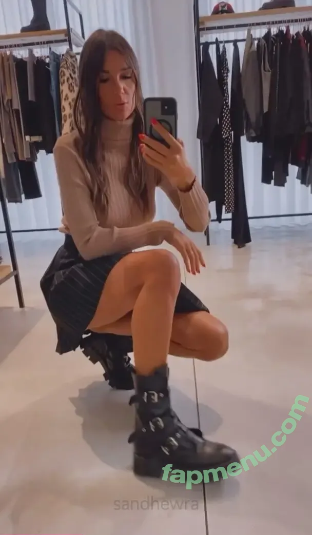 Claudia Magnabosco nude photo #0231 (Room401 / claudiamagnabosco)