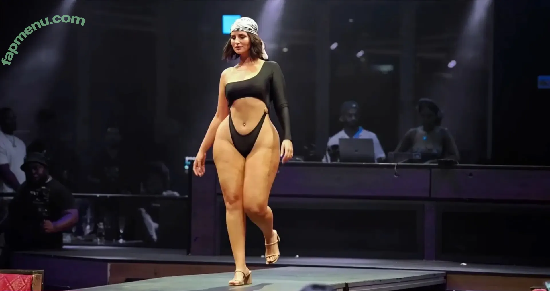 Claudia Martinez nude photo #0047 (claudialmtz)