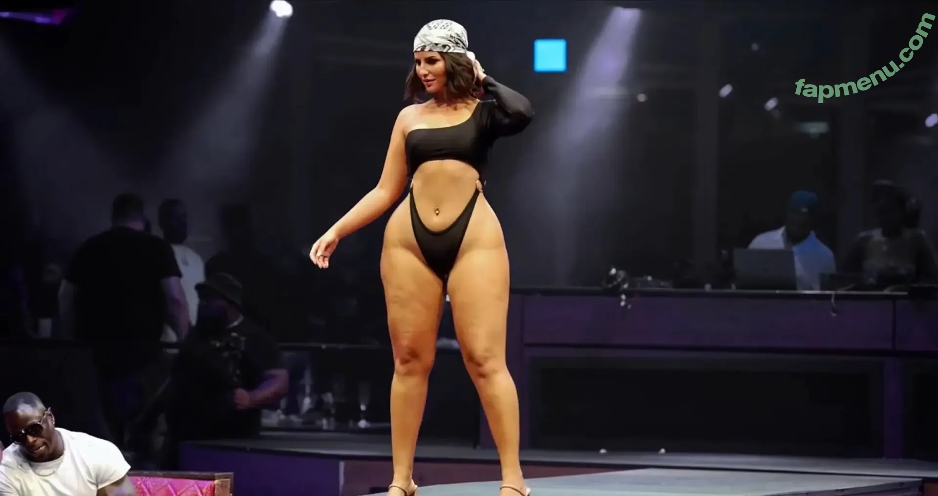 Claudia Martinez nude photo #0050 (claudialmtz)