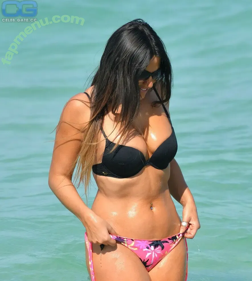 Claudia Romani nude photo #0425 (ClaudiaRomani / claudia_romani)