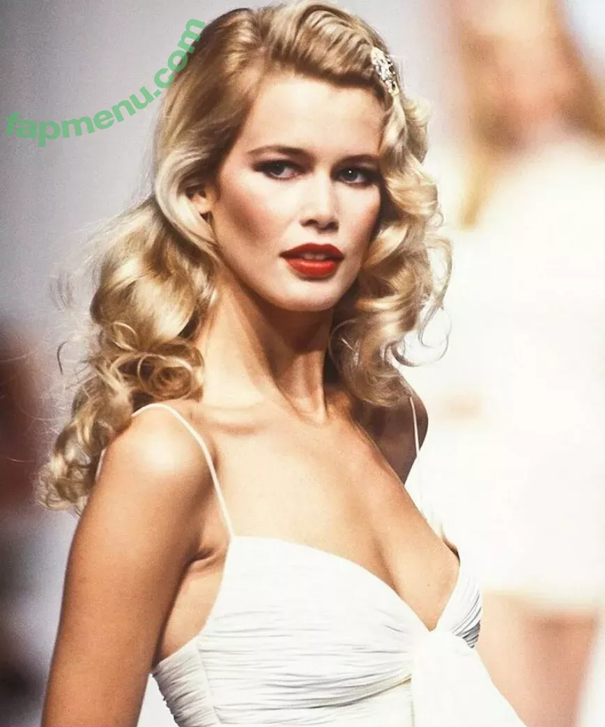 Claudia Schiffer nude photo #0068 (claudiaschiffer)