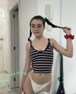 Claudia Surace / claudiasuracee_ / venere_battisti nude photo #0013