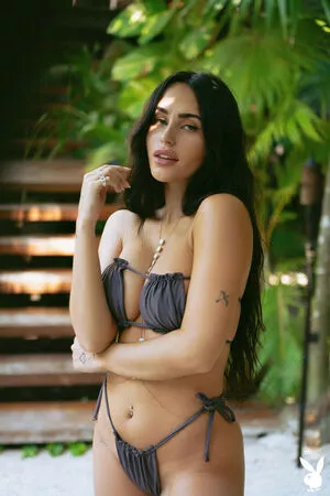 Claudia Tihan / claudiatihan nude photo #0101