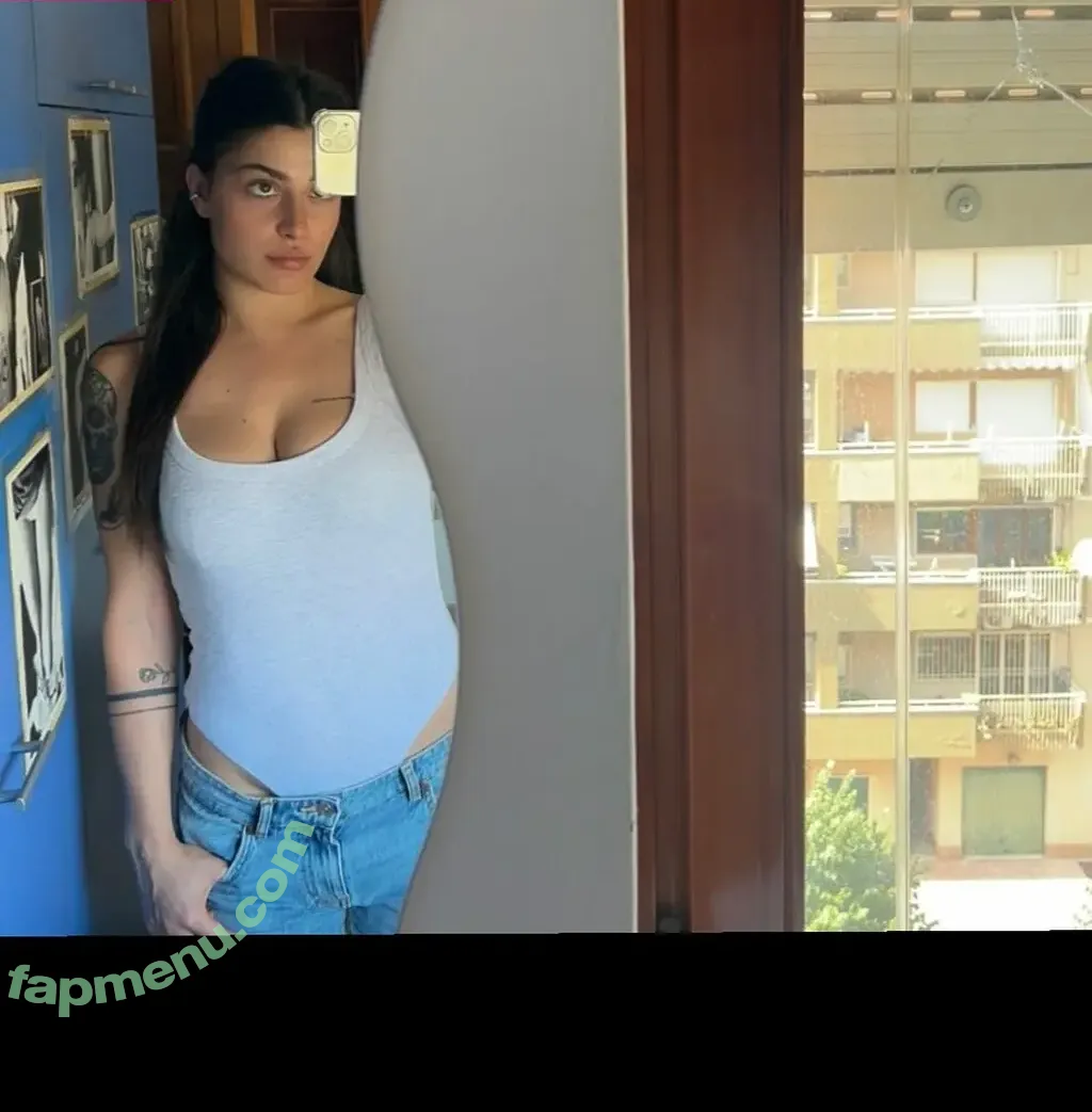 Claudia Vaccari nude photo #0006 (vaccari.claudia)