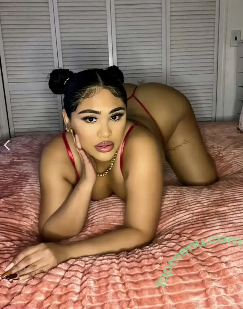 Claudia Vanessa nude photo #0006 (claudiavsandovalm / simplyclaudivanessa / simplydallas)