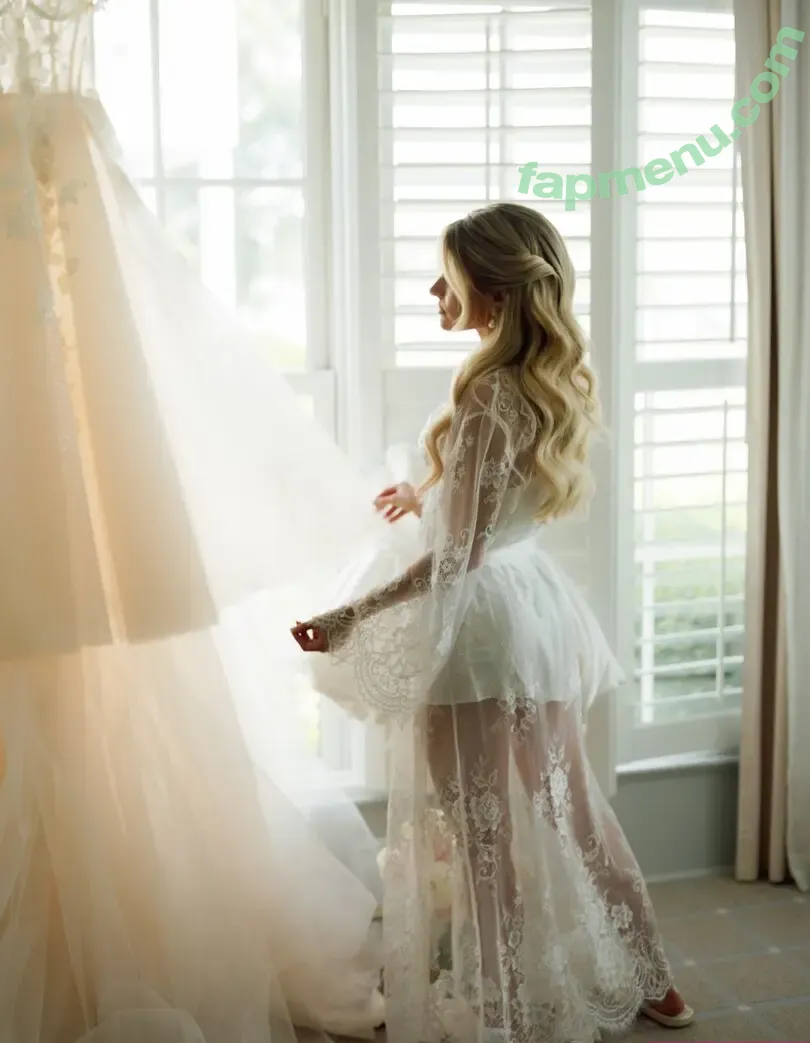 Claudia Walsh nude photo #0312 (claudiamariewalsh / claudiawalsh / cllaaaudiaa / iwantcandy77)