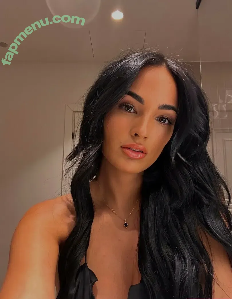 claudiabavel nude photo #0307 (claudiabavelx)