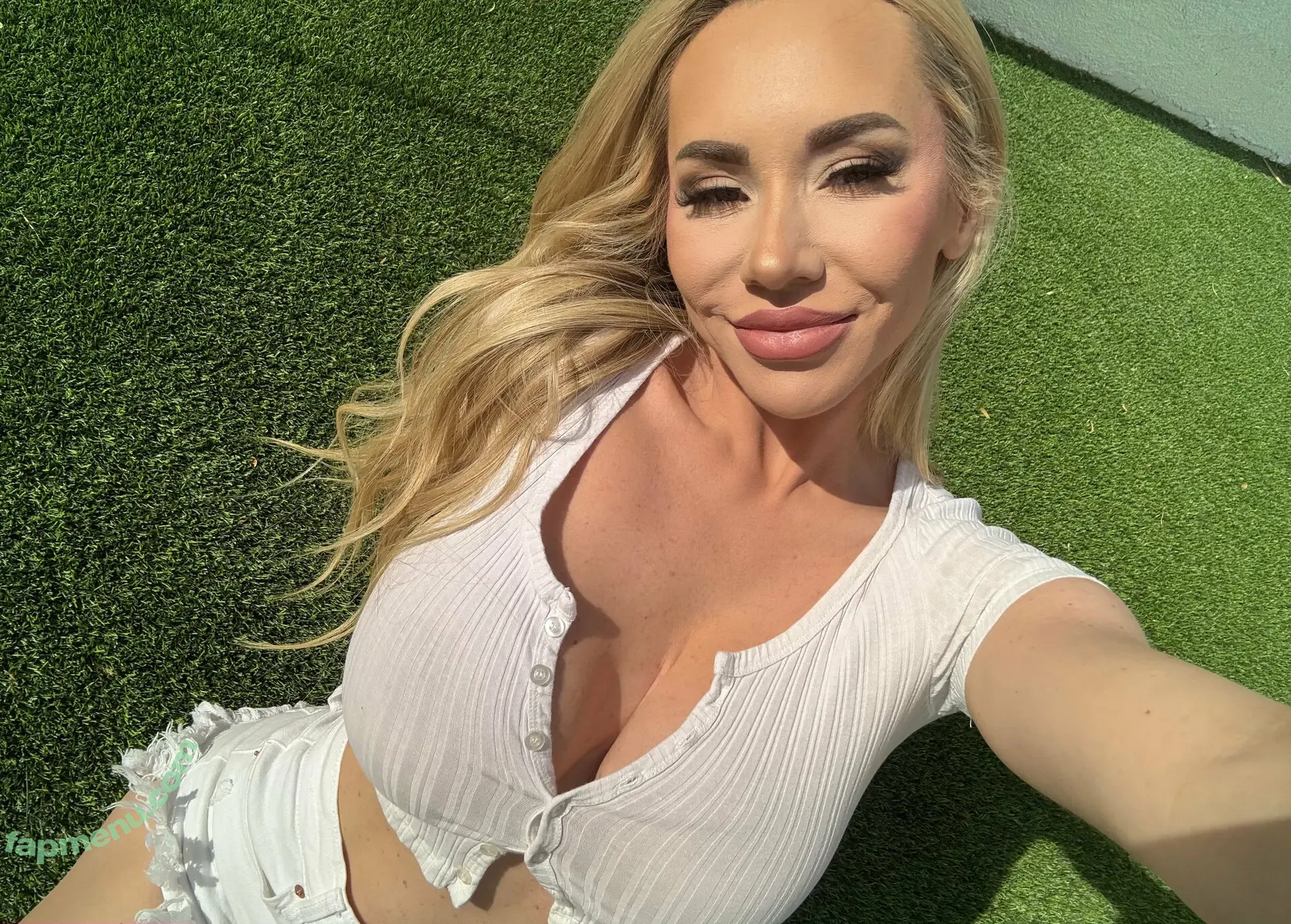 claudiafijalfit nude photo #0012 (theclaudiafijal)
