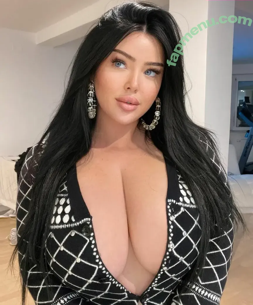 Claudiarivier nude photo #0014 (Claudiarivier)