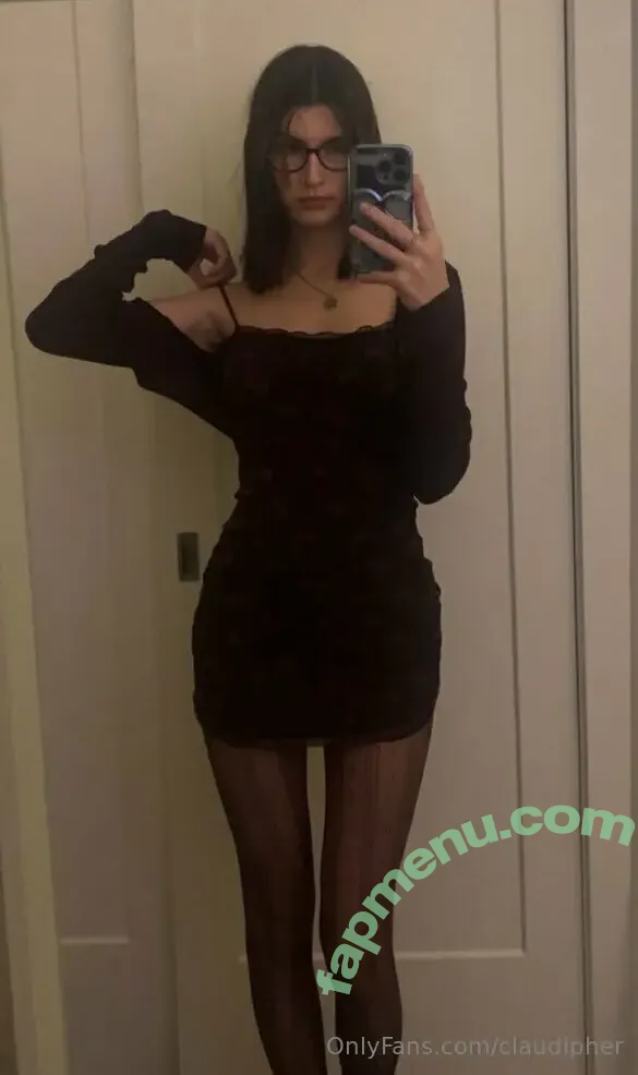 claudipher nude photo #0017 (claudipher_)