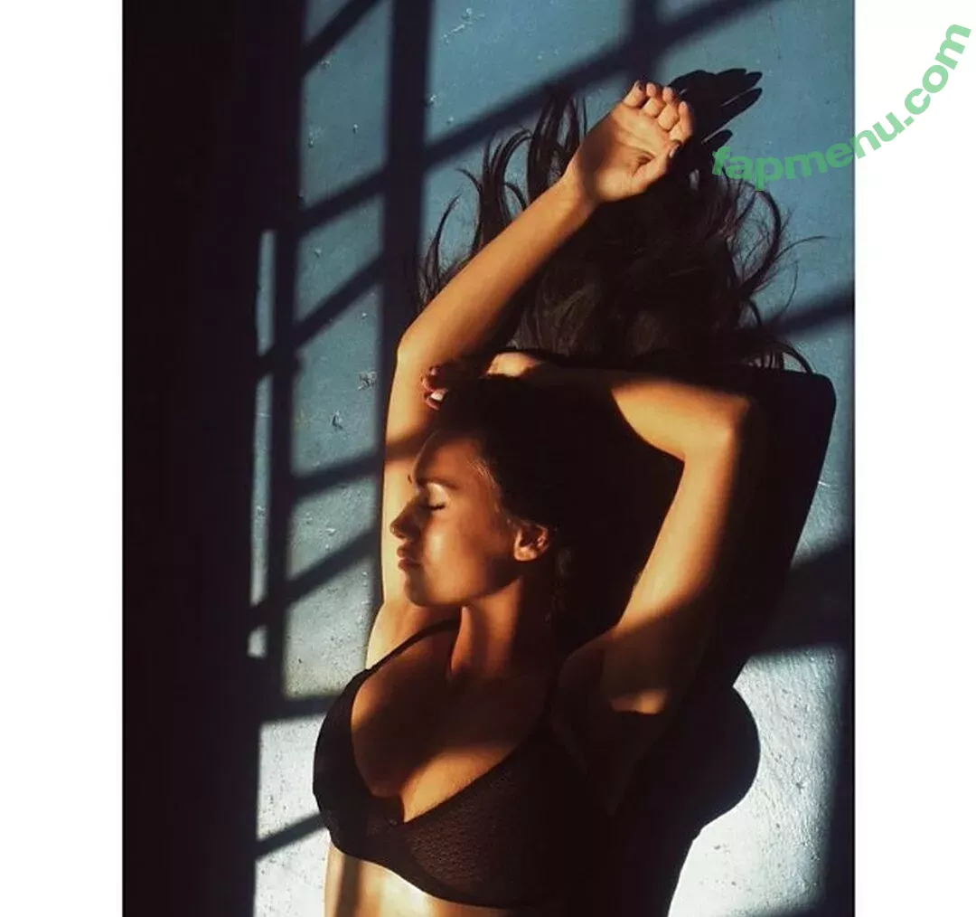 Clelia Theodorou nude photo #0023 (clelia_theo / cleliatheodorou)