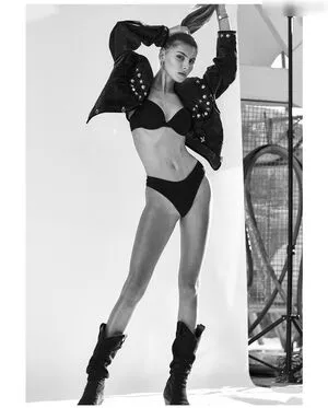 Clemence Navarro Bastin / clem.nb nude photo #0224