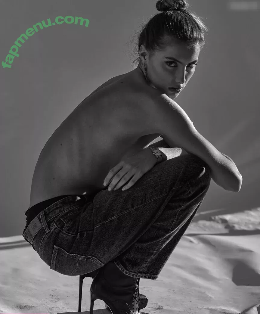 Clemence Navarro Bastin nude photo #0225 (clem.nb)