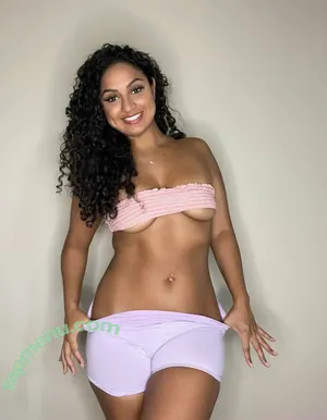  nude photo #0002