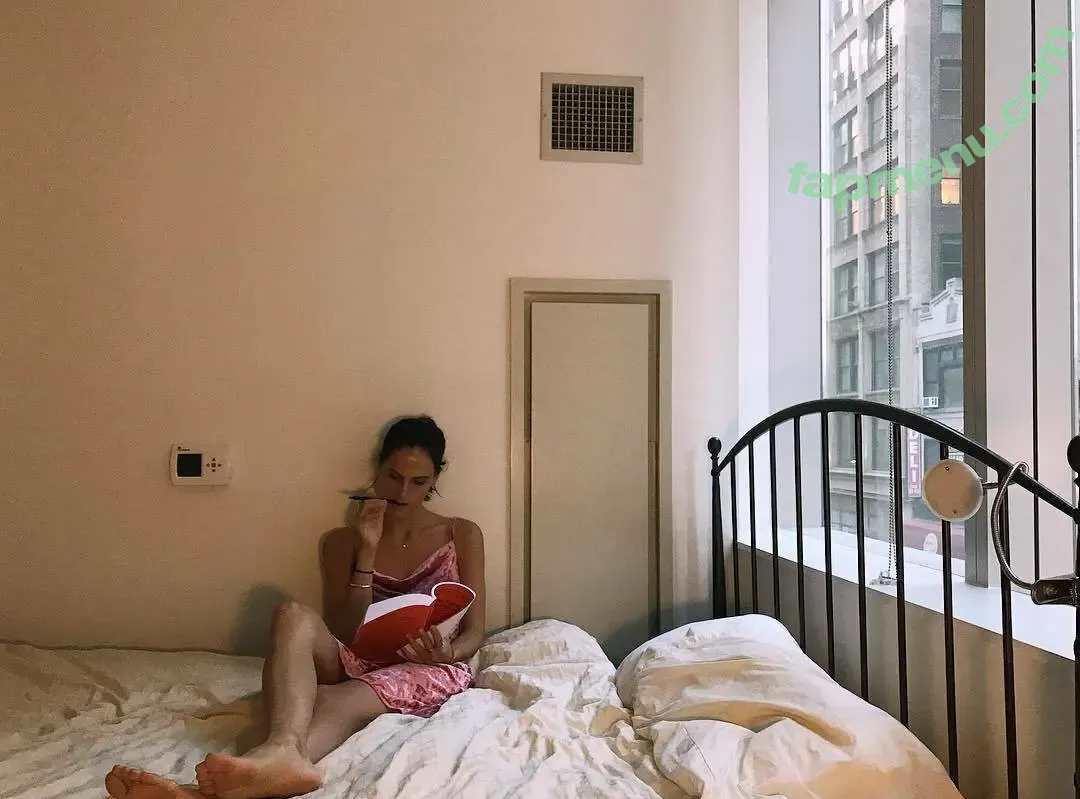 Cleo Abram nude photo #0091 (cleoabram)