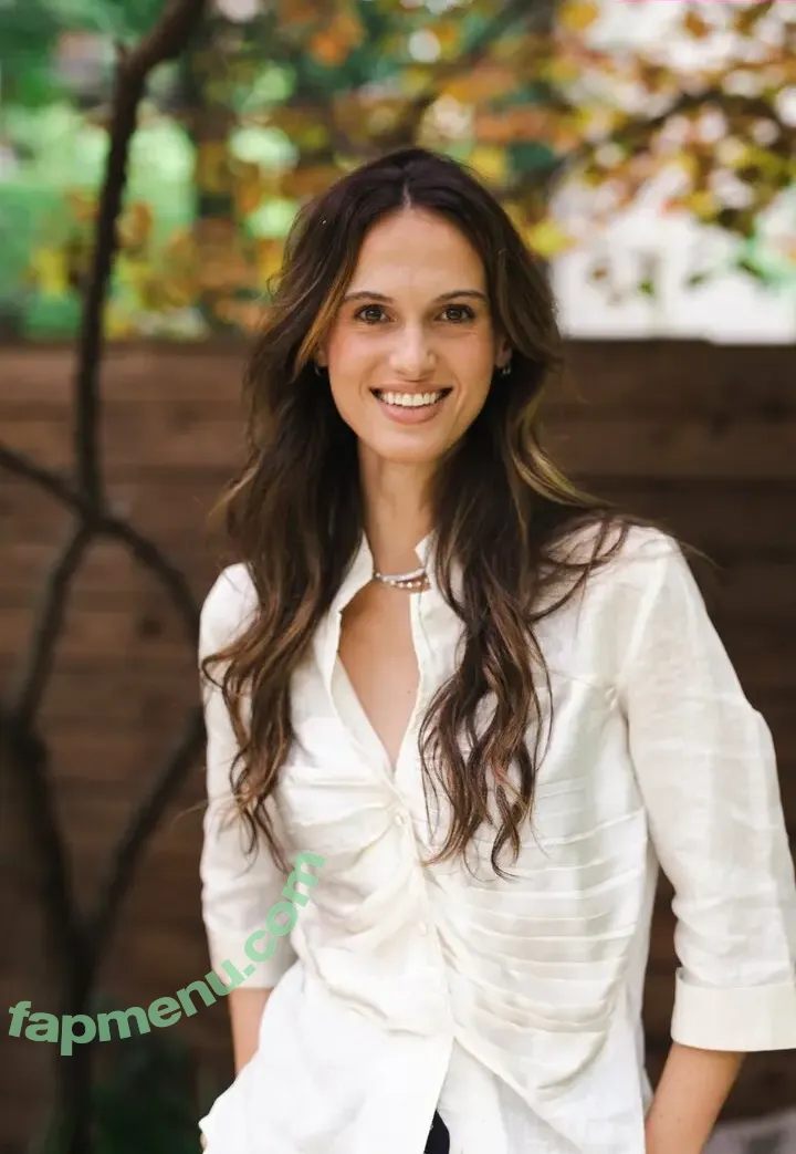 Cleo Abram nude photo #0093 (cleoabram)