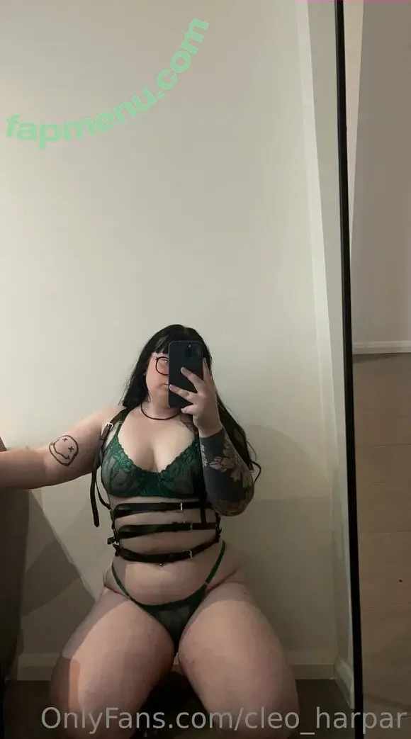 cleo_harpar nude photo #0020 (cleoharper_activewear)