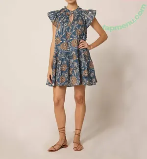 Cleobella / sluttyprincess333 nude photo #0038