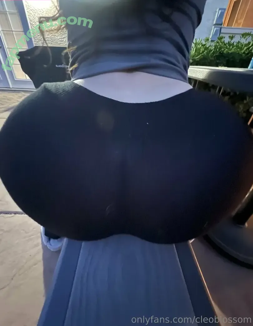 cleoblossom nude photo #0853 (cleoblossomTV / notcleoblossom)