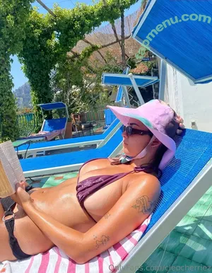  nude photo #0003