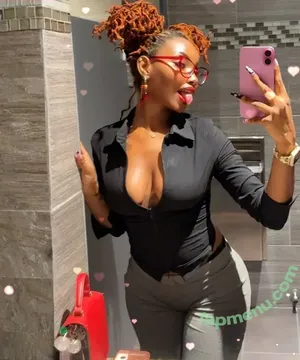 Cleocrt nude photo #0016