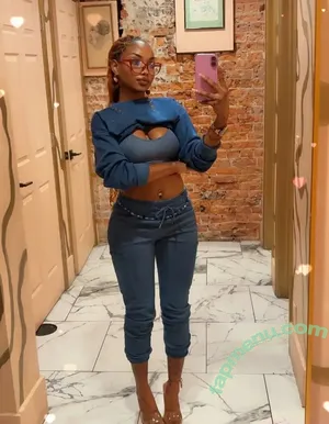 Cleocrt nude photo #0031