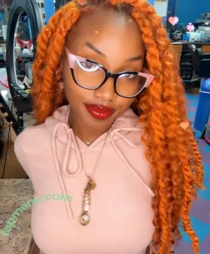 Cleocrt nude photo #0053