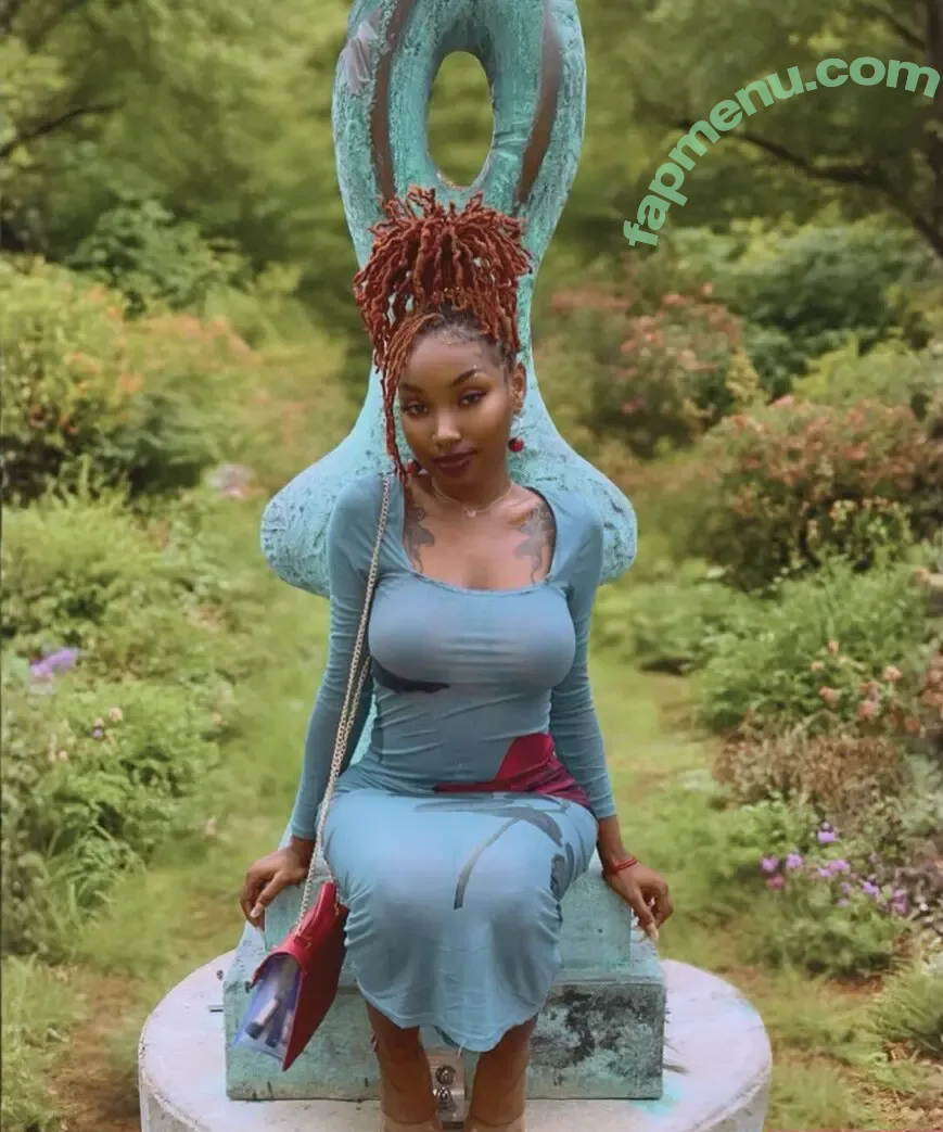 Cleocrt nude photo #0005 (Cleocrt)