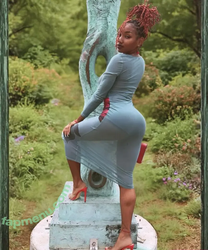 Cleocrt nude photo #0009 (Cleocrt)