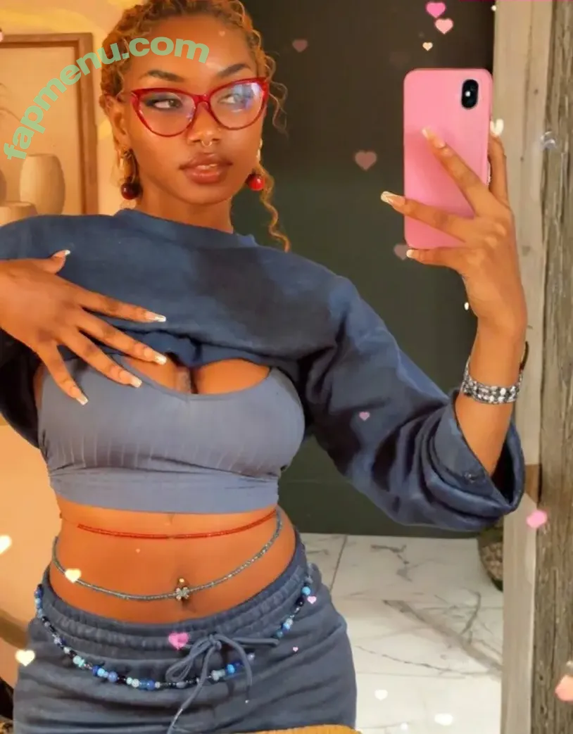 Cleocrt nude photo #0024 (Cleocrt)