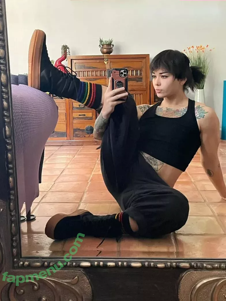 cleomercury nude photo #0160 (cleoferinmercury)