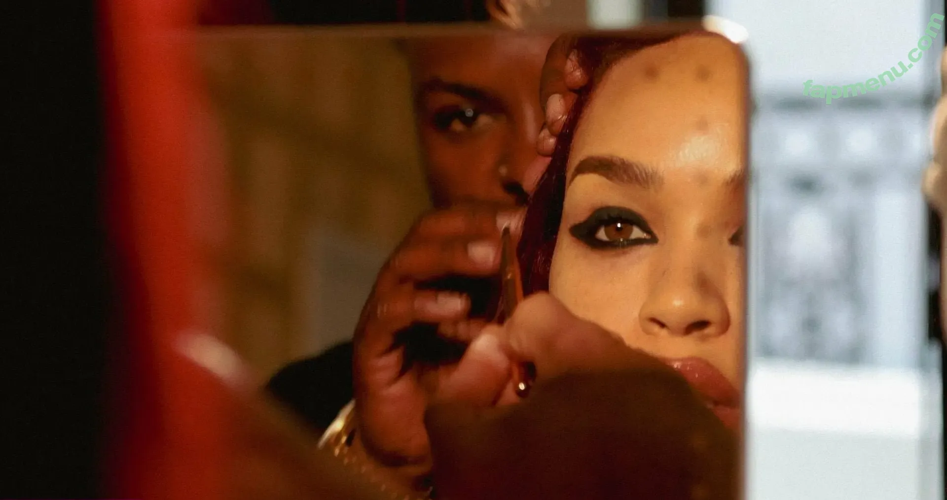 Cleopatra Coleman nude photo #0040 (CleopatraColeman)