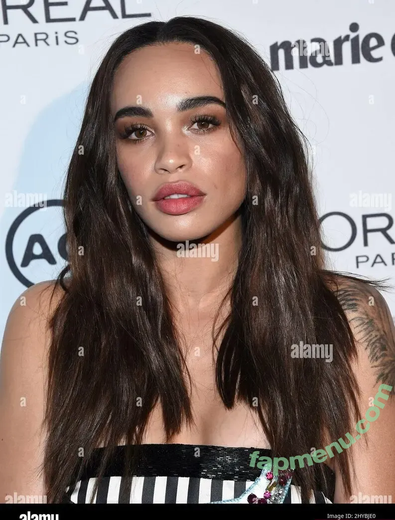 Cleopatra Coleman nude photo #0060 (CleopatraColeman)