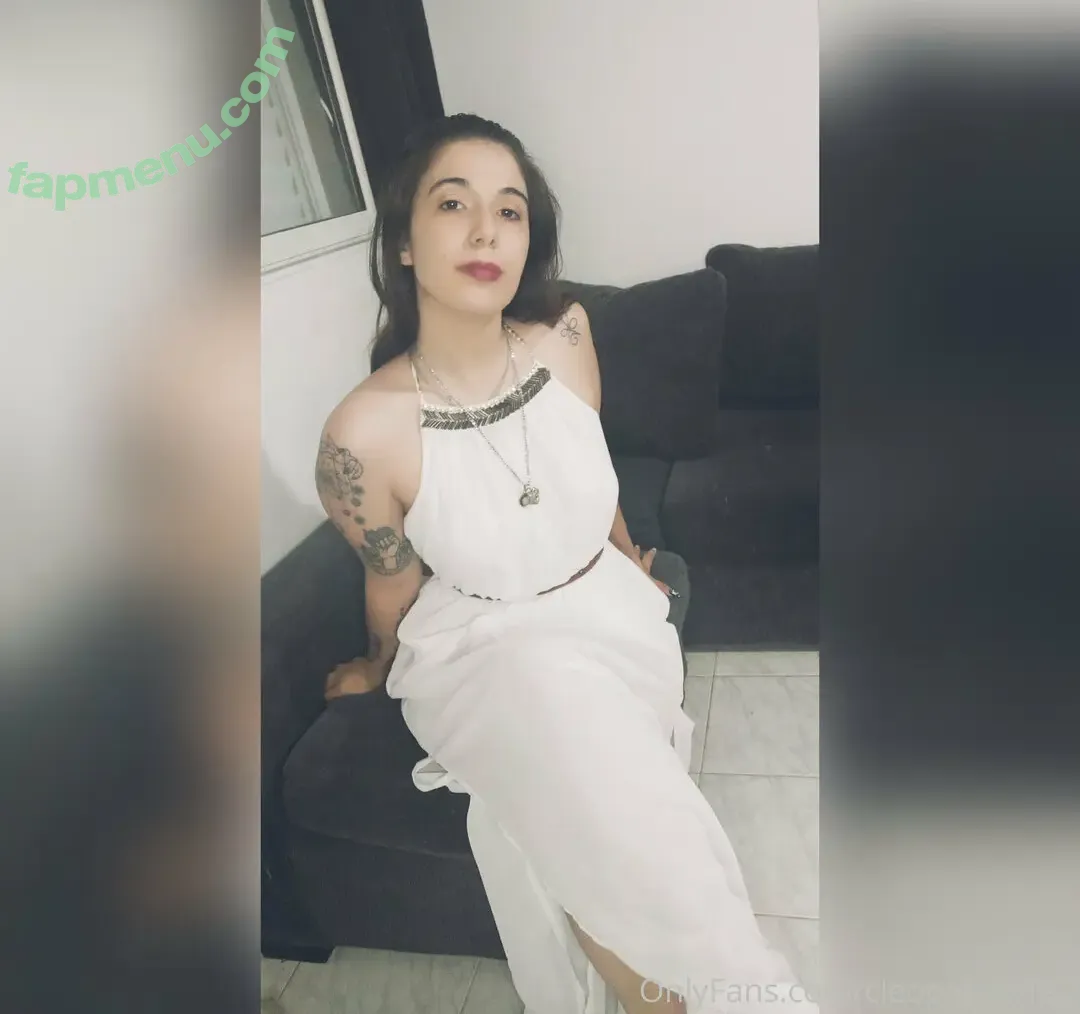 cleopatrax192 nude photo #0015 (iamcleotrapa)