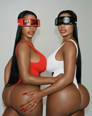 Clermont Twins / Theclermonttwins / clermonttwins nude photo #0012