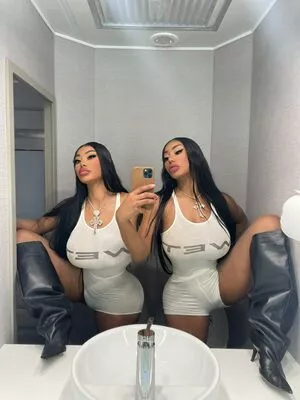 Clermont Twins / Theclermonttwins / clermonttwins nude photo #0084