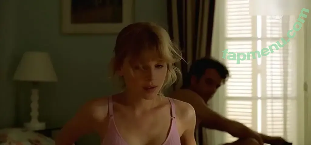 Clémence Poésy nude photo #0013 (c_poesy_)