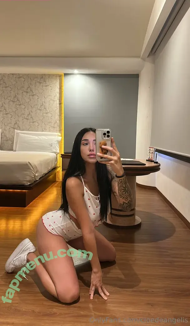 cloedeangelis nude photo #0009 (chloeangelides)