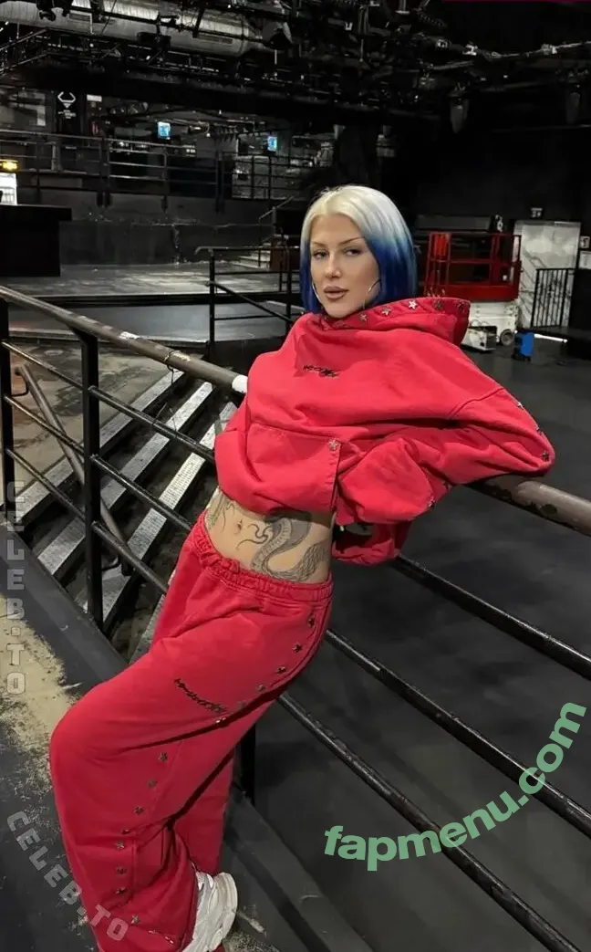 Cloudy DJ nude photo #0059 (cloudy.mp3_)