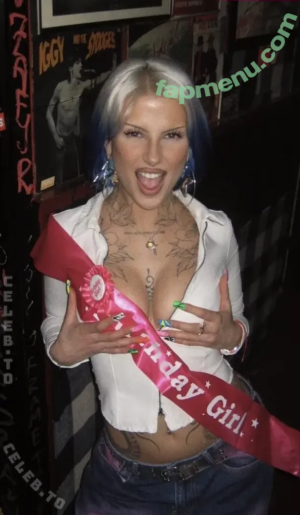 Cloudy DJ nude photo #0063 (cloudy.mp3_)