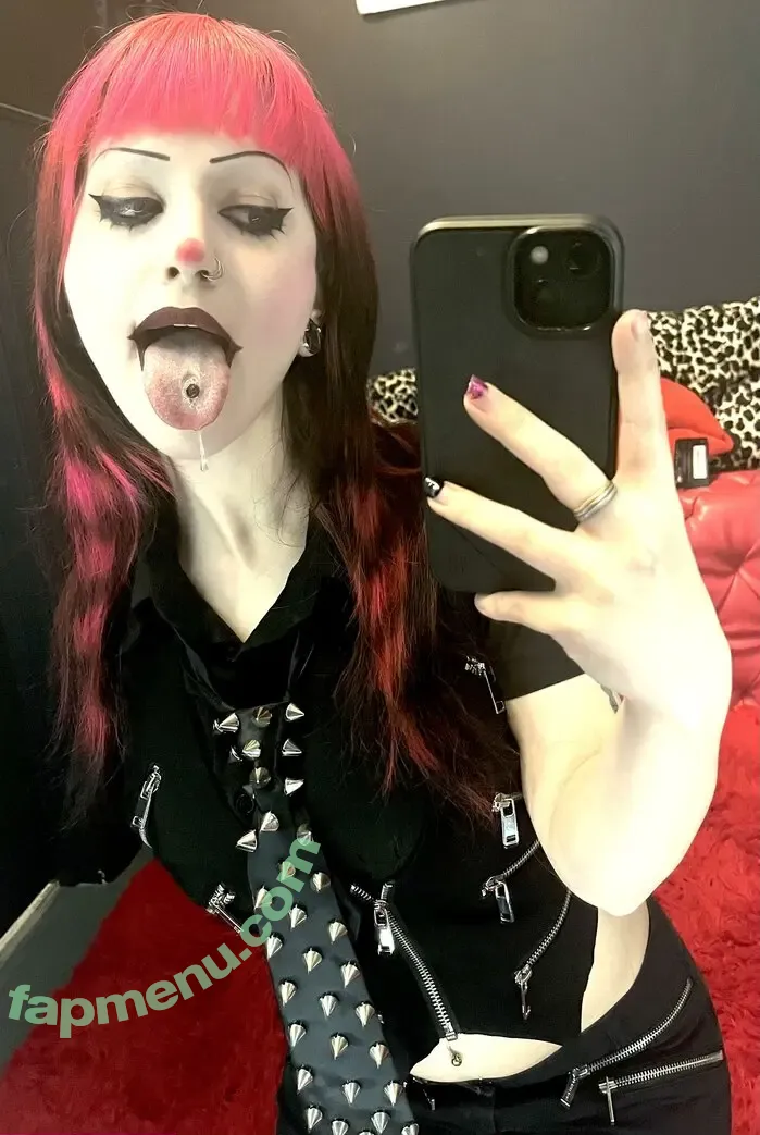Clown Girls nude photo #0296 (cyberclowngirlsshow / h0rrorwh0re)