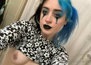  nude photo #0005