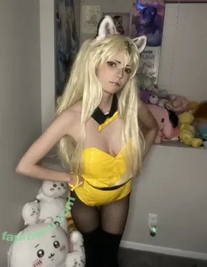 Clownhop nude photo #0005