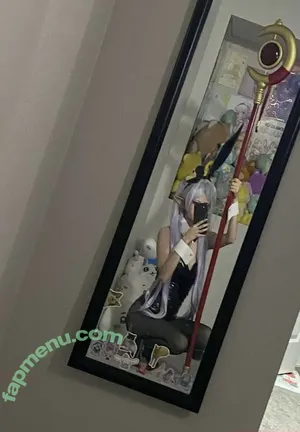 Clownhop nude photo #0012