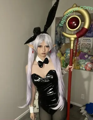 Clownhop nude photo #0017