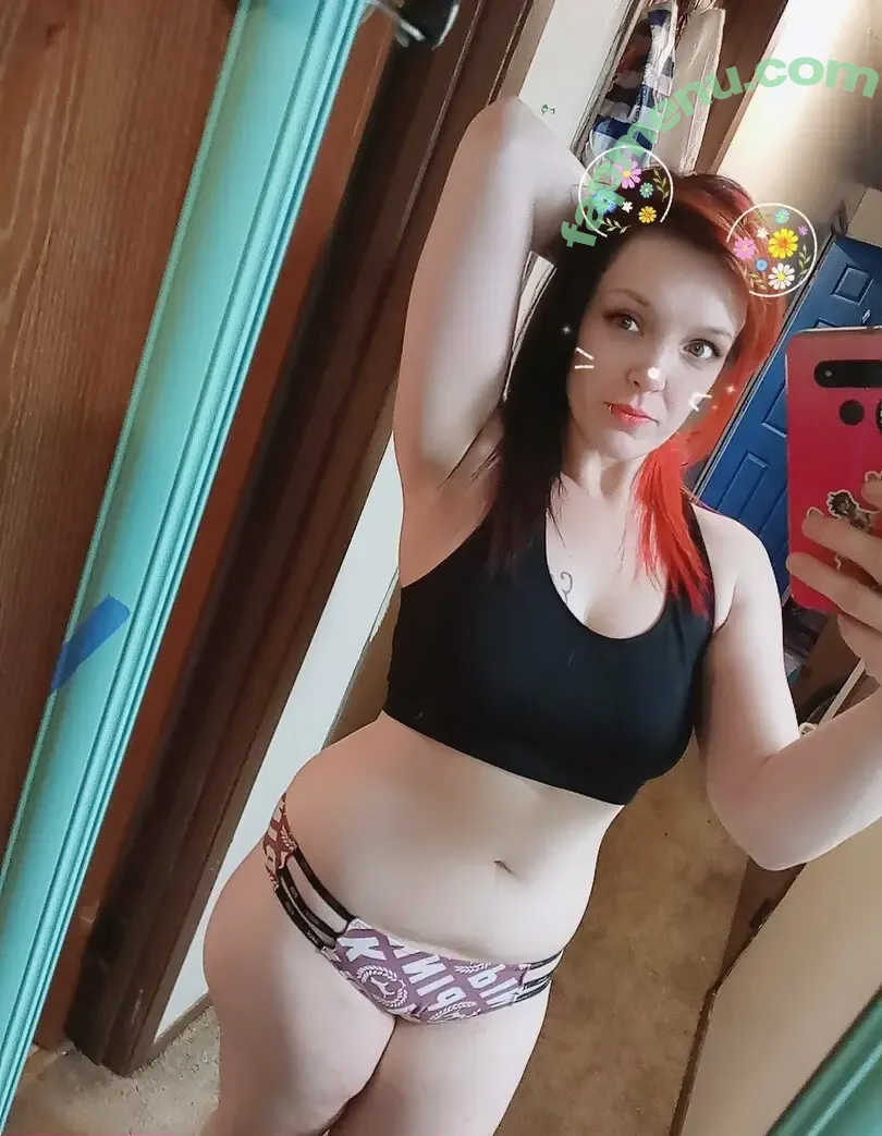 clownqueen17 nude photo #0006 (17screamingoctopi)